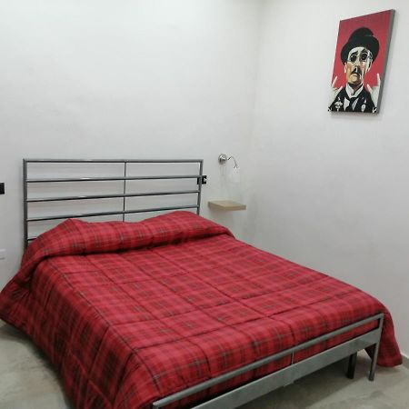 House Irene Apartment เนเปิลส์ ภายนอก รูปภาพ