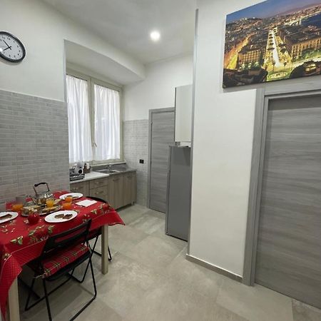 House Irene Apartment เนเปิลส์ ภายนอก รูปภาพ